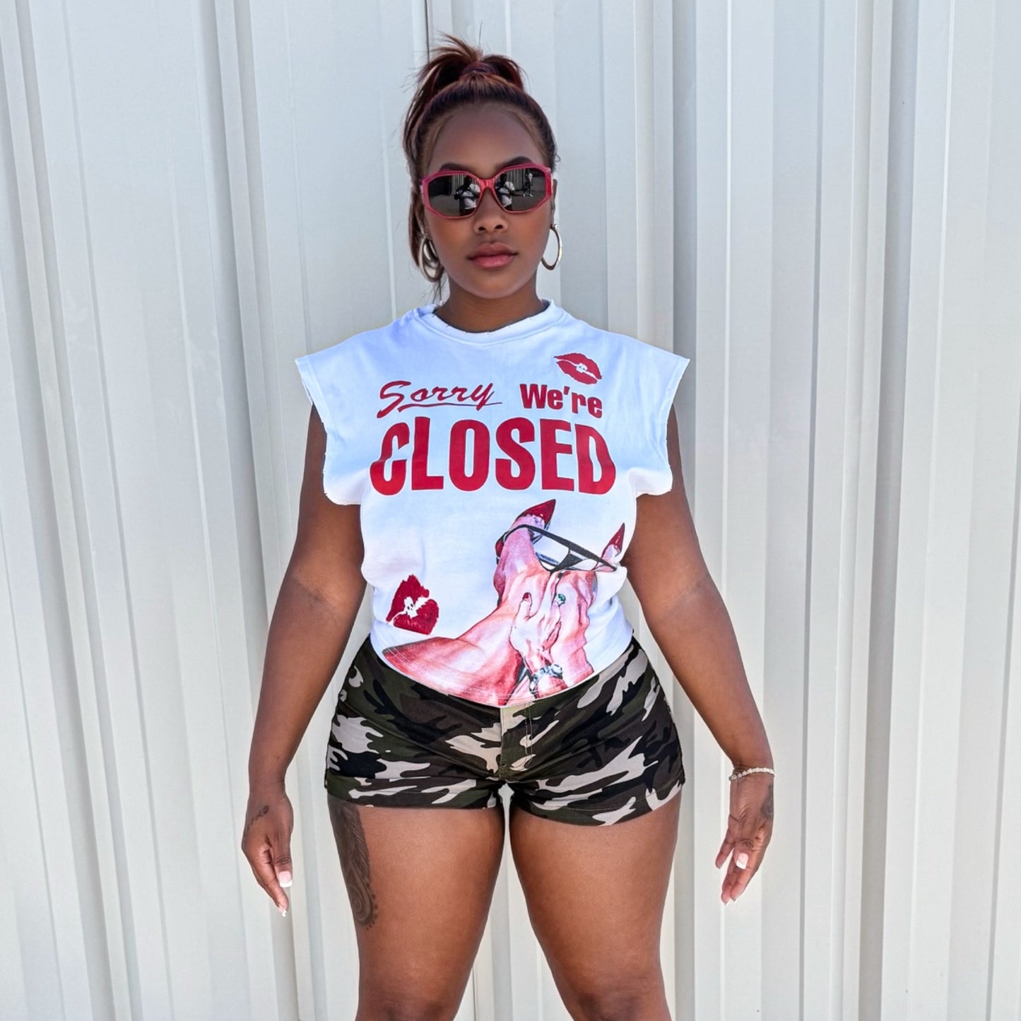 SORRY WERE CLOSED TEE