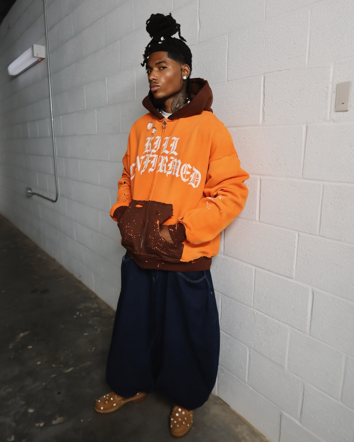 WAR-TORN HOODIE